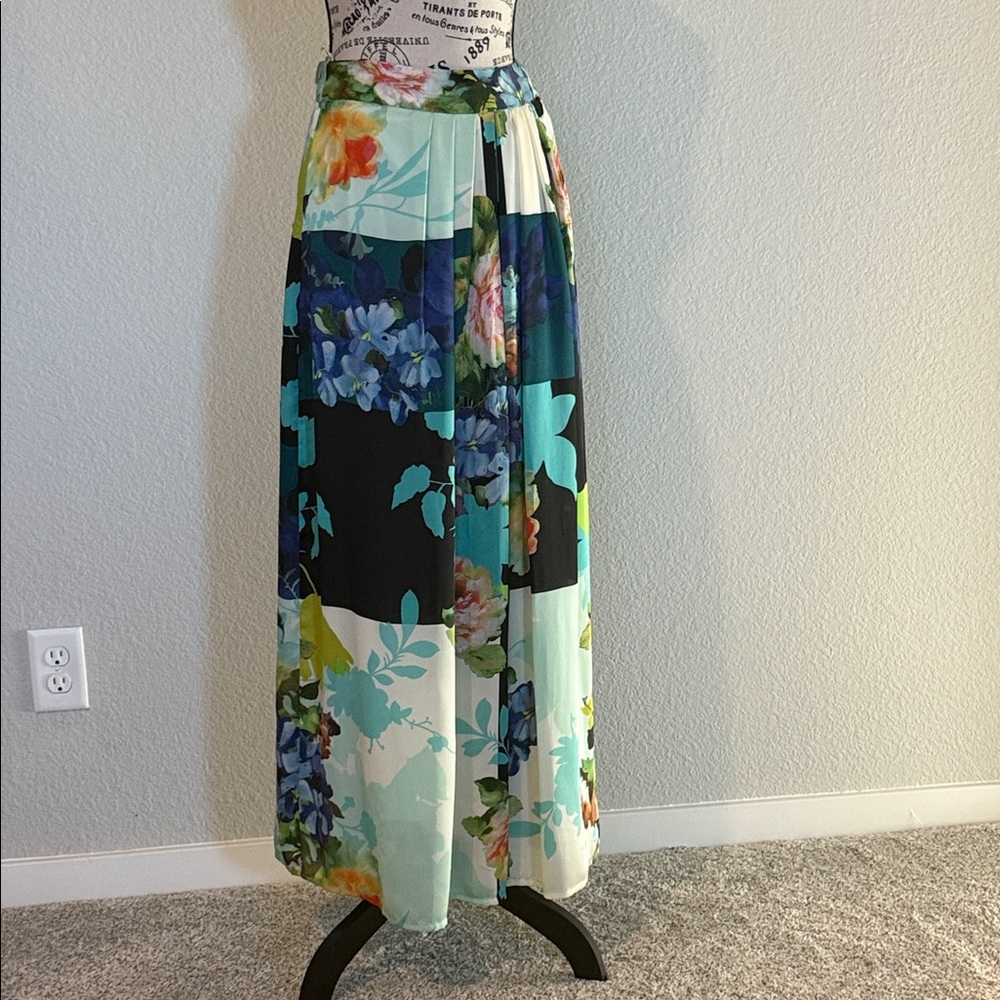Ranna Gill Multicolor Floral Maxi Skirt